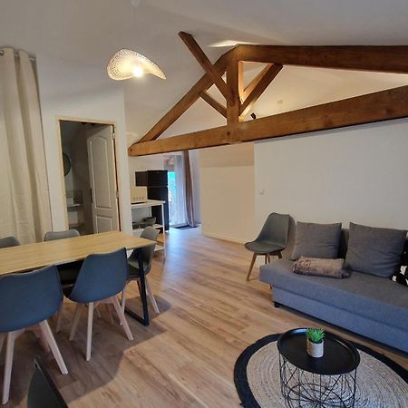 Le Bourg Lägenhet Lagnieu Exteriör bild